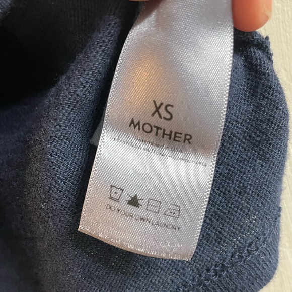 Pack of two MOTHER linen/cotton graphic tshirts XS - Picture 2 of 13